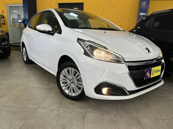 PEUGEOT 208 1.6 ALLURE 16V FLEX 4P AUTOMÁTICO PEUGEOT 208 1.6 ALLURE 16V FLEX 4P AUTOMÁTICO